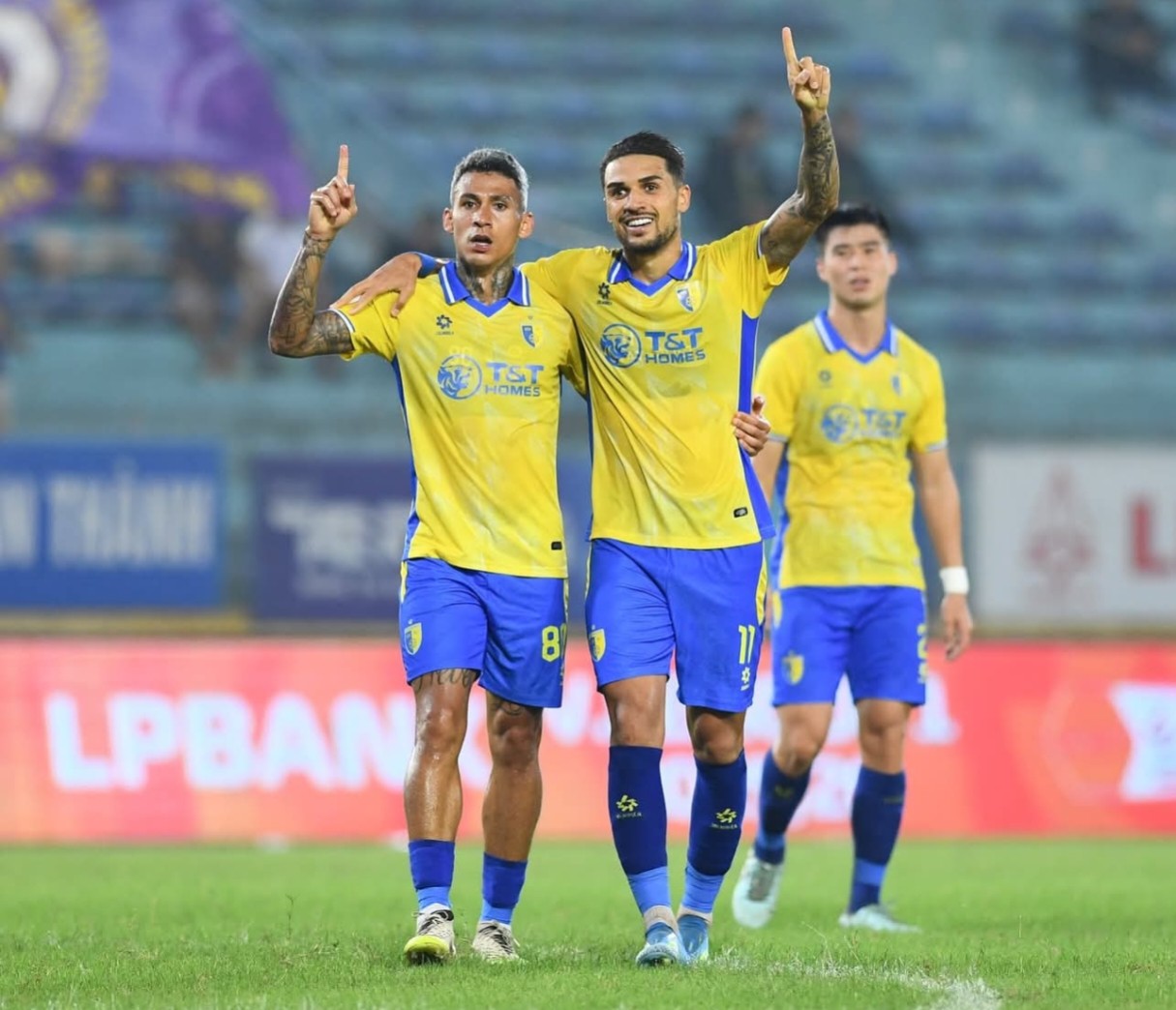 Hoàng Hên có một ngày thi đấu xuất sắc .