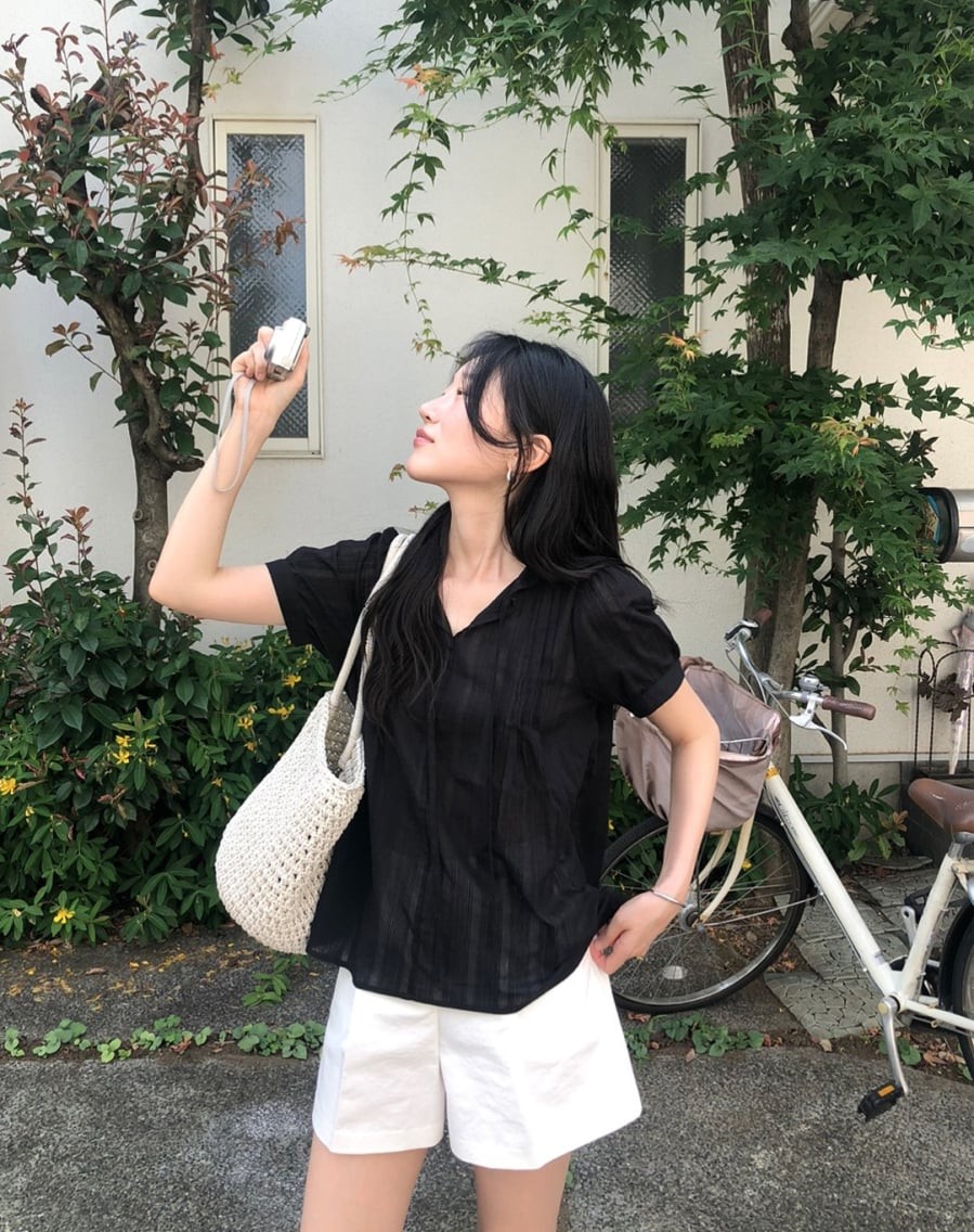 Trong những ngày nhiệt độ tăng cao, quần short gần như trở thành item không thể thiếu. 