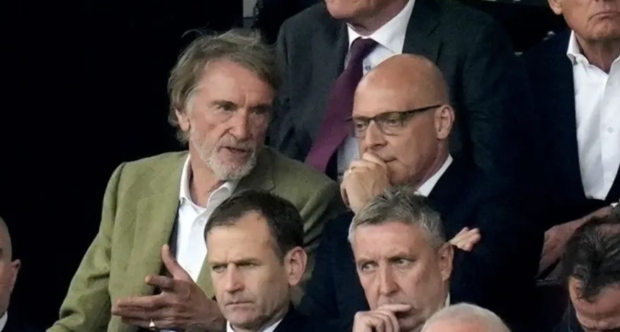 Jim Ratcliffe đang tìm cách vực dậy CLB.