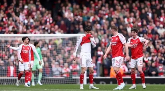 Arsenal có nhiều lý do để lo lắng trước trận đại chiến ở Etihad.