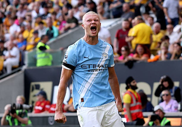 Haaland đang dẫn đầu danh sách Vua phá lưới Ngoại hạng Anh.