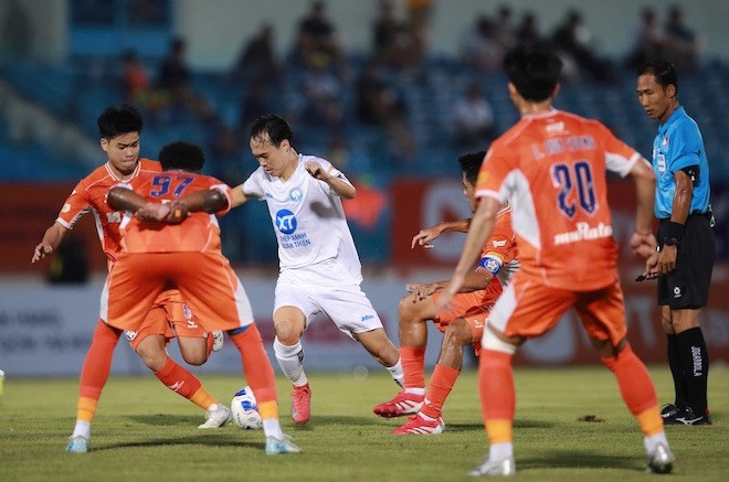 Nam Định được đánh giá cao hơn Đà Nẵng.