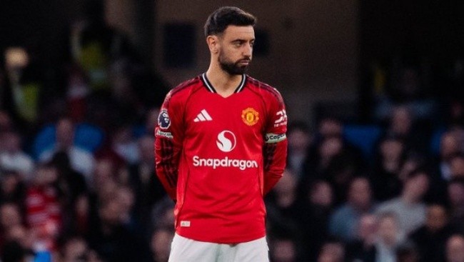 Fernandes tỏa sáng với 1 pha kiến tạo.