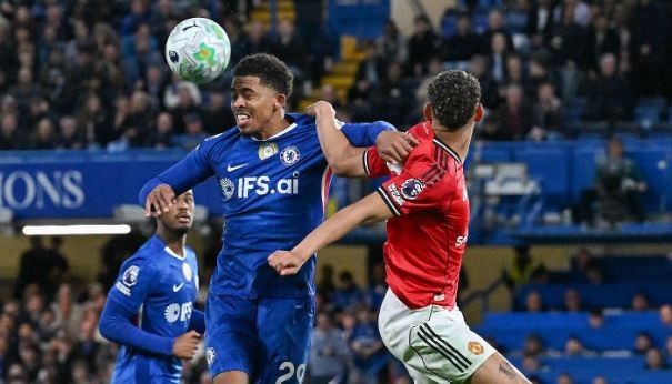 Wesley Fofana (6.8/10): Chơi chắc chắn cho đến khi gặp vận đen vì đội nhà thủng lưới đúng lúc anh đang rời sân nhận chăm sóc y tế.