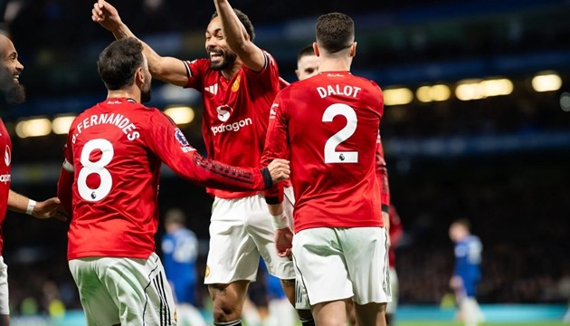 MU có chiến thắng quan trọng trước Chelsea.