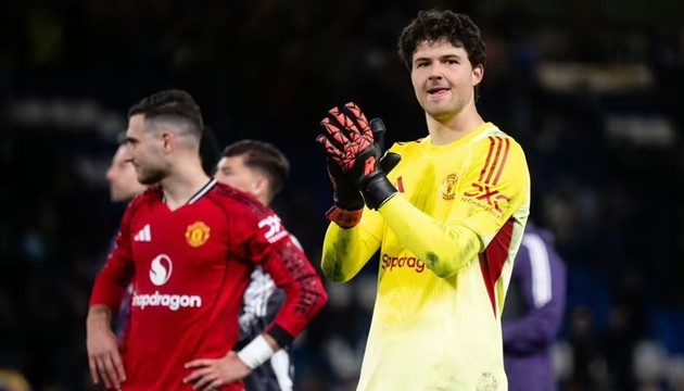 Senne Lammens tự hào với chiến thắng trước Chelsea.