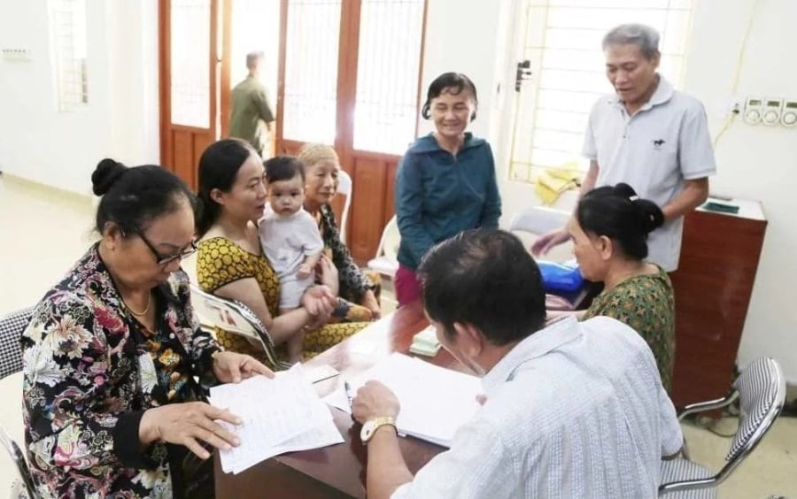 Cụ thể, mức quà tặng bằng tiền mặt được chia thành nhiều nhóm đối tượng khác nhau.