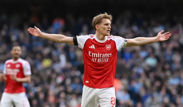 Odegaard có màn trình diễn gây thất vọng.