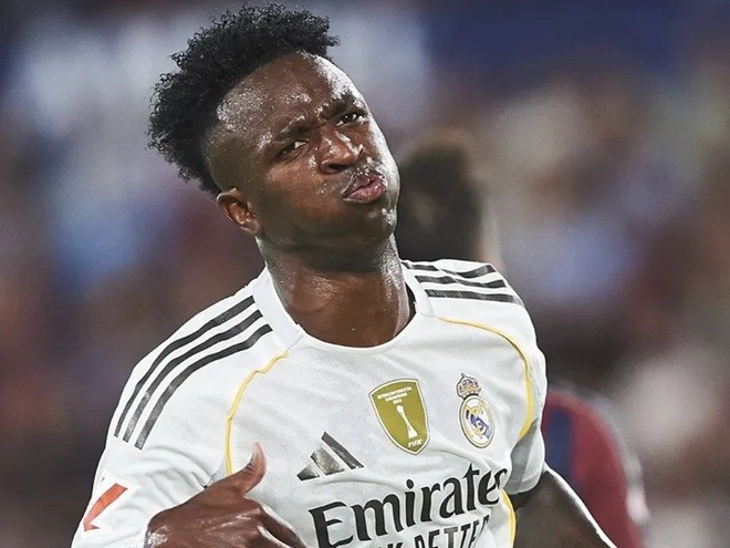 Vinicius không còn vị thế độc tôn ở Real.