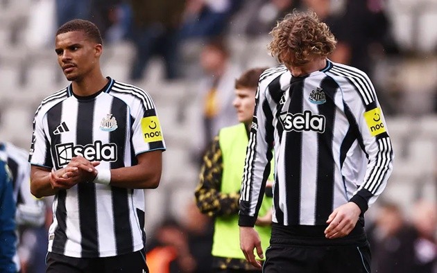 Newcastle hiện đứng thứ 14 trên bảng xếp hạng sau khi thua ba trận liên tiếp
