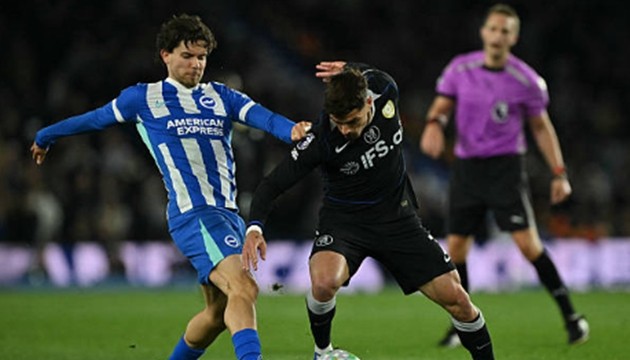 The Blues thi đấu chật vật.