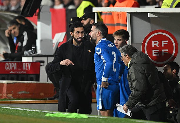 Arbeloa đang làm thu hẹp cơ hội tham dự World Cup của Carvajal.