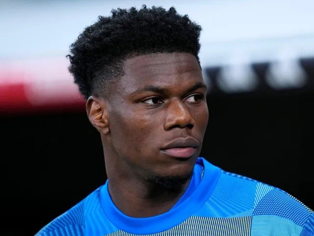 MU đã thể hiện sự quan tâm với Tchouameni.