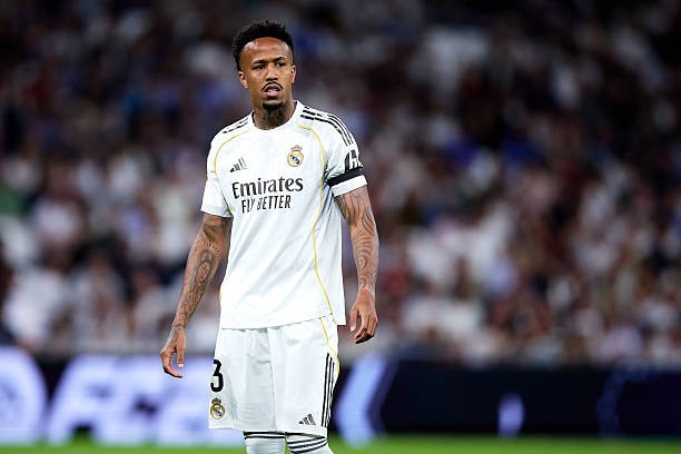 Eder Militao — 6.6 điểm: Thể hiện sự mạnh mẽ khi có bóng, trước khi buộc phải rời sân ngay trước giờ nghỉ vì một chấn thương có vẻ không quá nghiêm trọng.