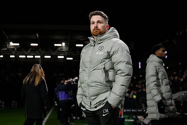 McFarlane một lần nữa tạm quyền dẫn dắt Chelsea. 