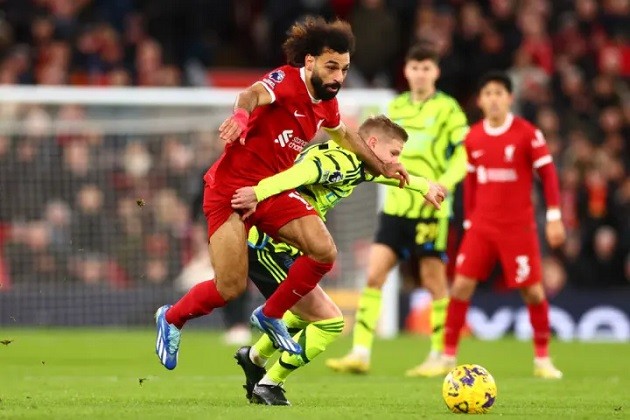 ‘Absolutely sensational’… Gary Neville blown away by ‘incredible’ Liverpool player vs Arsenal - Bóng Đá