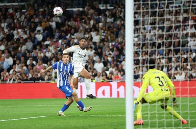 Giã Alaves 5 bàn không gỡ, Real gửi lời tuyên chiến đến Dortmund - Bóng Đá