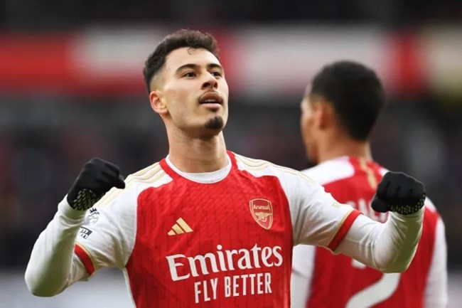 Mikel Arteta explains decision to drop Arsenal star Gabriel Martinelli against Crystal Palace - Bóng Đá