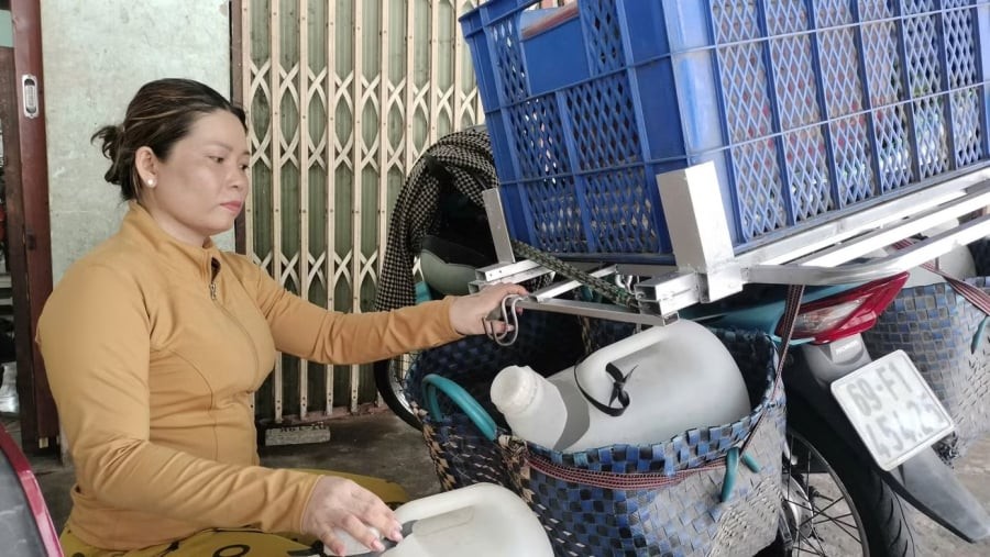 Chị Nhị hiện vẫn đang chấp hành lệnh cấm đi khỏi nơi cư trú trong thời gian chờ bản án có hiệu lực pháp luật. 