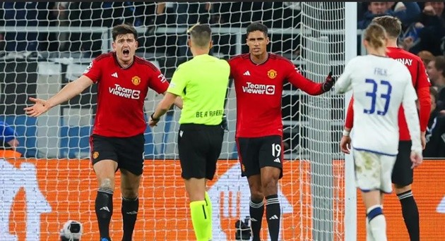  Bức tranh toàn cảnh về hàng phòng ngự của M.U tại Champions League  - Bóng Đá