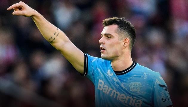 5 cầu thủ đang tỏa sáng sau khi rời Arsenal - Bóng Đá