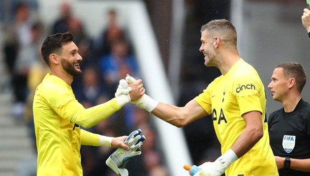 Chelsea được cho là đang để mắt đến Crysencio Summerville - Bóng Đá