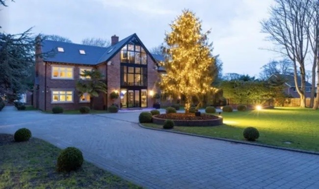 Alisson’s £4.75m home on the market - Bóng Đá