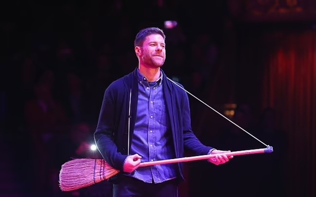 Inside Xabi Alonso's life off the pitch - Bóng Đá