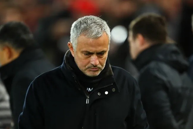 Liverpool là mồ chôn các HLV Man Utd - Bóng Đá