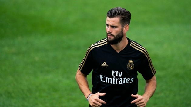 Nacho Fernandez ở lại Real - Bóng Đá