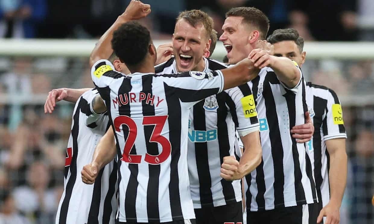 CLB làm đảo lộn mọi dự đoán ở Premier League mùa này - Bóng Đá