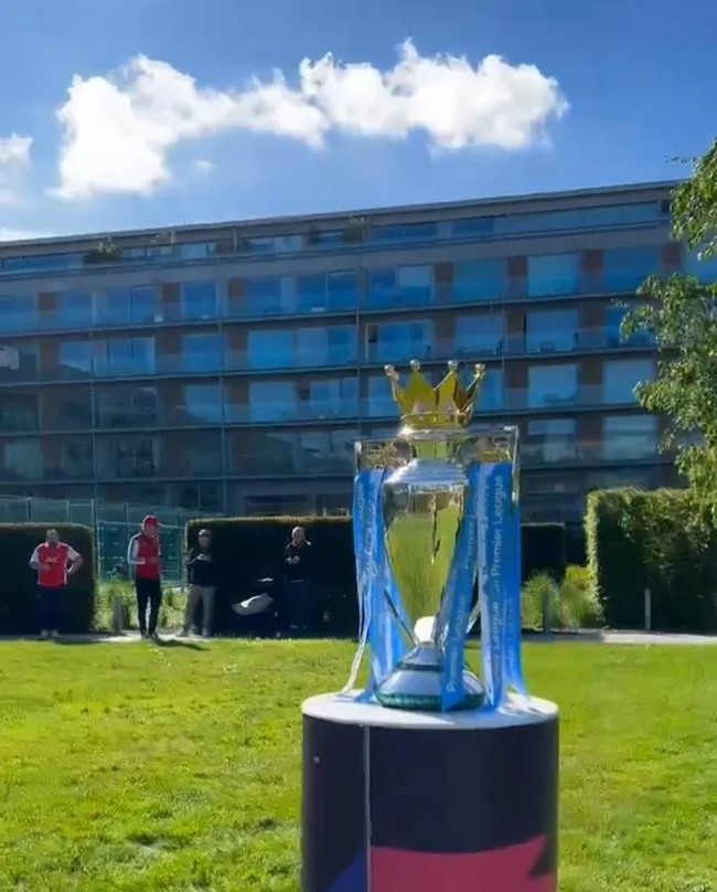 Sân Highbury - Bóng Đá