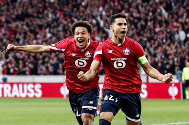 Martinez bật mode World Cup, Villa thắng luân lưu nghẹt thở - Bóng Đá