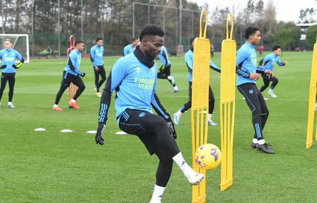 Jurgen Klopp 'injures' his own player against Arsenal, he was forced off - Bóng Đá