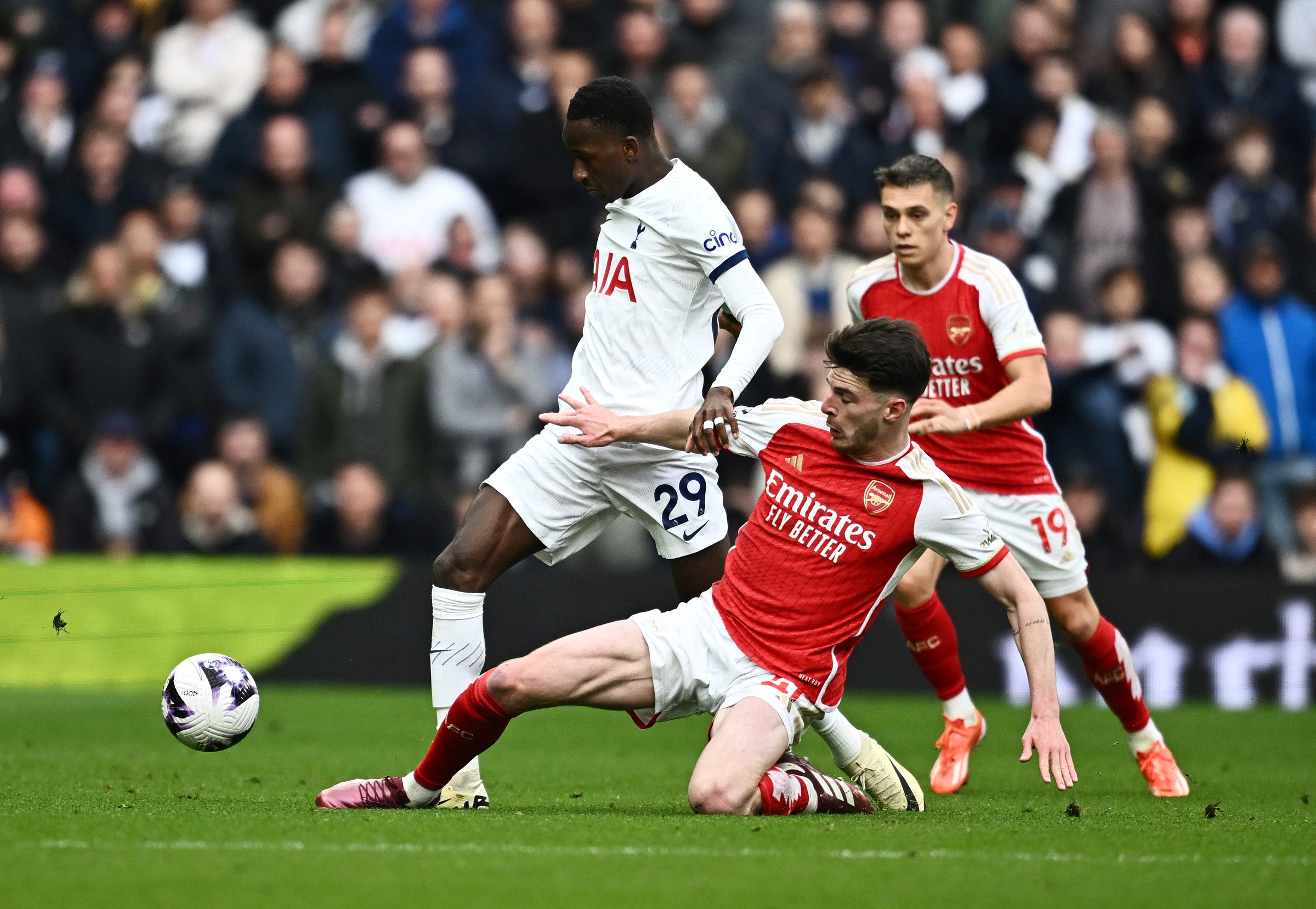 CLB làm đảo lộn mọi dự đoán ở Premier League mùa này - Bóng Đá