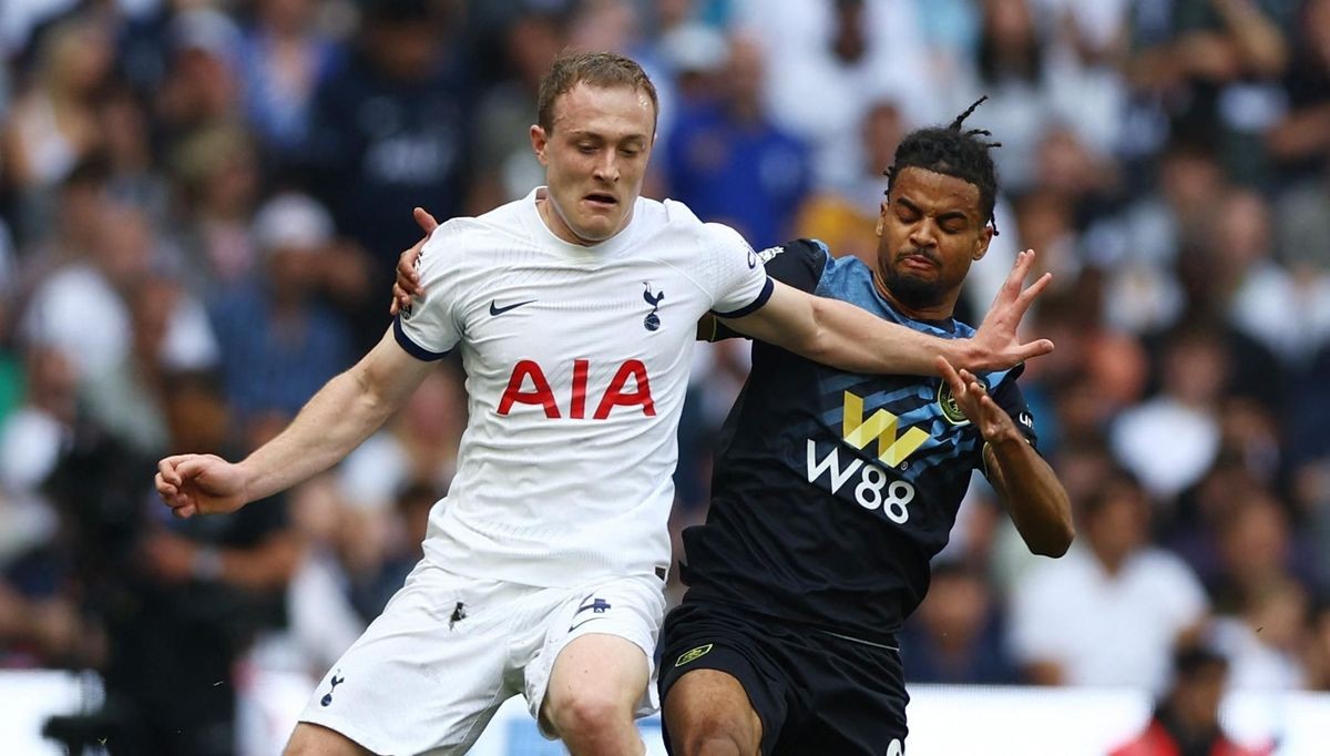 CHÍNH THỨC! Đội bóng thứ 2 rớt hạng Premier League mùa này - Bóng Đá