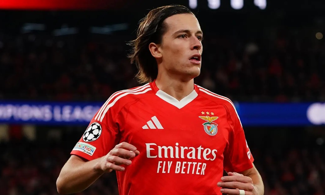 Real Madrid quan tâm đến Alvaro Carreras.