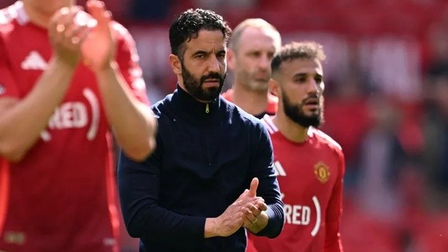 Amorim đau đầu về hàng thủ Man Utd