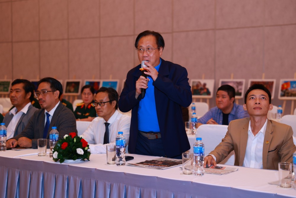 Nguyên Phó Giám đốc Sở VH-TT TP.HCM, ông Mai Bá Hùng chia sẻ suy nghĩ tại buổi lễ. Ảnh: Triều Võ.