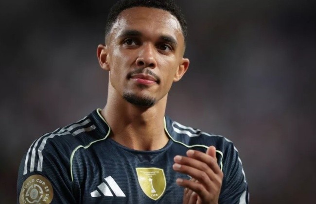 Alexander-Arnold khiến nhiều CĐV Liverpool hụt hẫng.