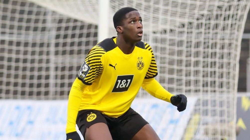 Coulibaly đã lọt vào tấm ngắm Chelsea.