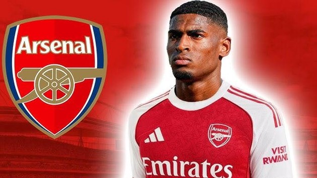 Mosquera chuẩn bị gia nhập Arsenal.