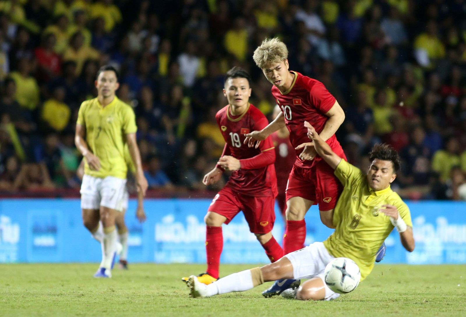 Tuyển Việt Nam sẽ không tham dự King's Cup 2025. Ảnh: VFF.