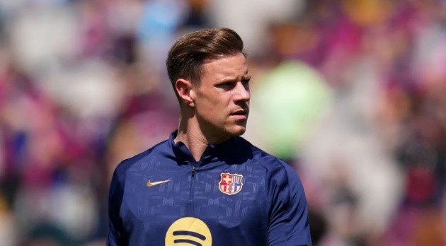 Ter Stegen giờ trở thành cơn đau đầu của Barca.
