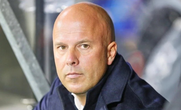 Slot vẫn chưa thể giúp Liverpool phá dớp toàn thua ở giải quốc nội.