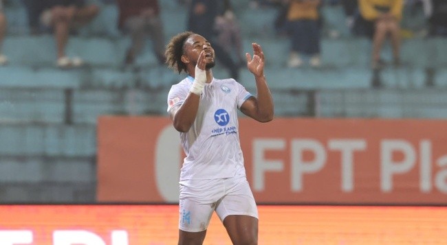 Xuân Son có phong độ thất thường.