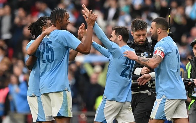 Từ phát biểu của Guardiola, Man City chuẩn bị chinh phạt Premier League - Bóng Đá