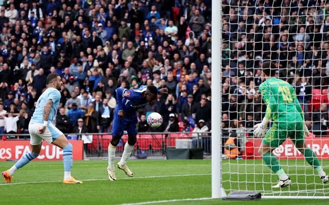 Chelsea bại trận phản ánh hai bộ mặt Palmer - Jackson - Bóng Đá