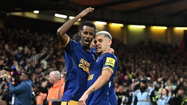 Newcastle to prioritise keeping Alexander Isak instead of Bruno Guimaraes amid Arsenal & Man City interest - Bóng Đá