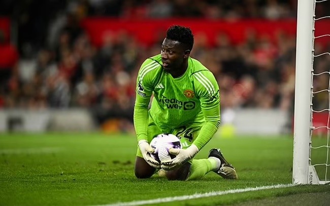 Onana: Một mùa giải tệ hại của Man Utd - Bóng Đá